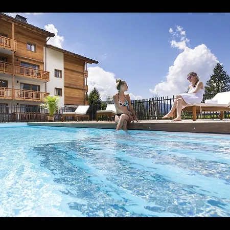 公寓 In With And Pool 萨莫安斯